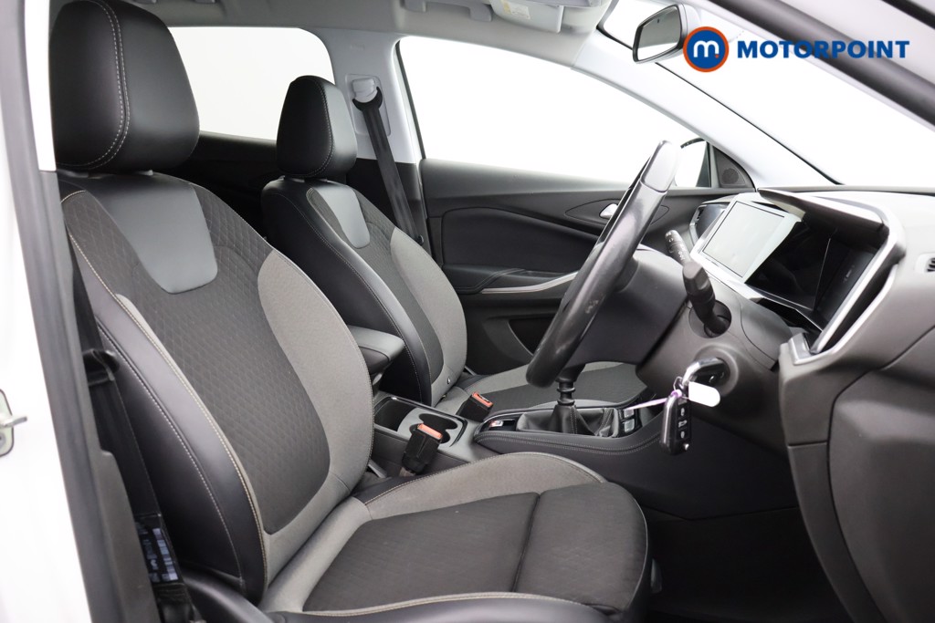 Vauxhall Grandland SRI Manual Petrol SUV - Stock Number (1563980) - 10th supplementary image