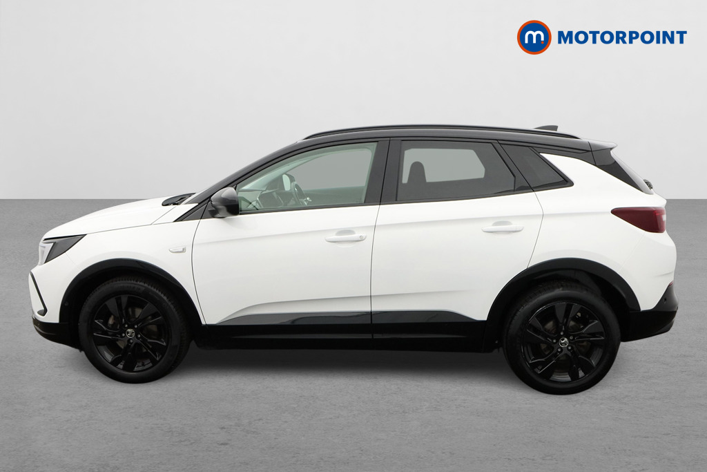 Vauxhall Grandland SRI Manual Petrol SUV - Stock Number (1563980) - Passenger side