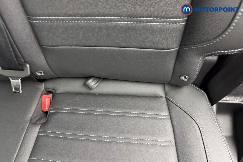 Ford Ecosport Active Manual Petrol SUV - Stock Number (1564019) - 23rd supplementary image