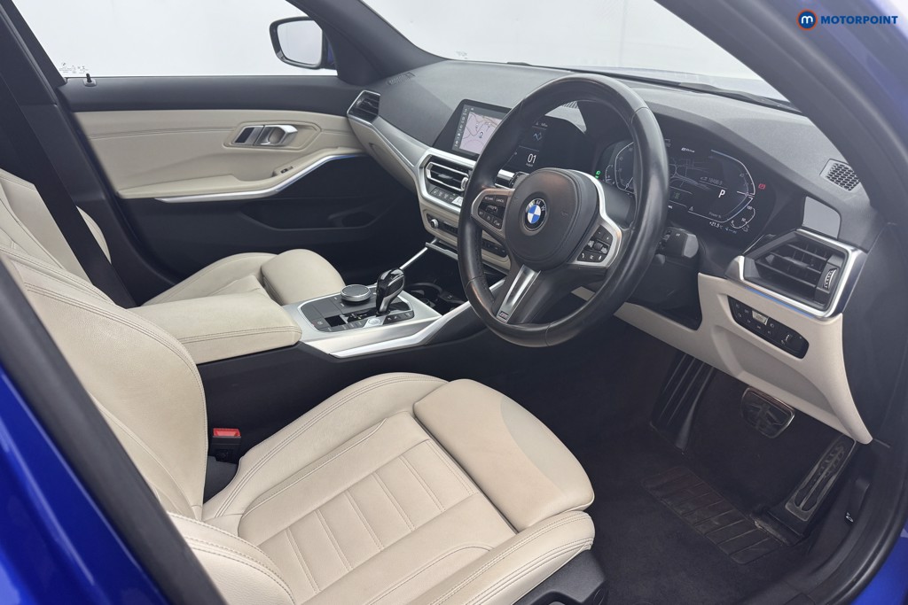 BMW 3 Series M Sport Automatic Petrol Plug-In Hybrid Saloon - Stock Number (1564038) - 6th supplementary image
