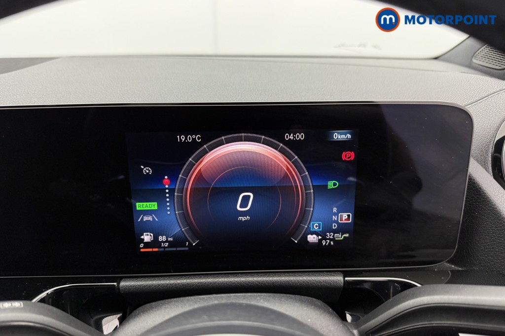 Mercedes-Benz GLA Exclusive Edition Automatic Petrol Plug-In Hybrid SUV - Stock Number (1564125) - 5th supplementary image