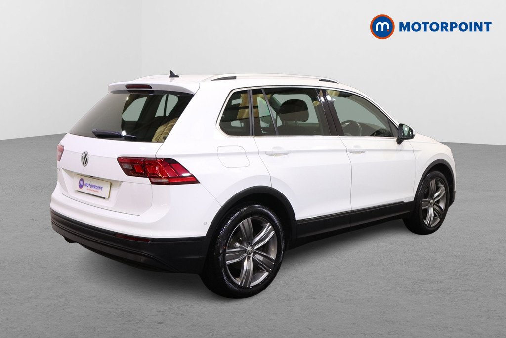 Volkswagen Tiguan Match Automatic Diesel SUV - Stock Number (1564193) - Drivers side rear corner