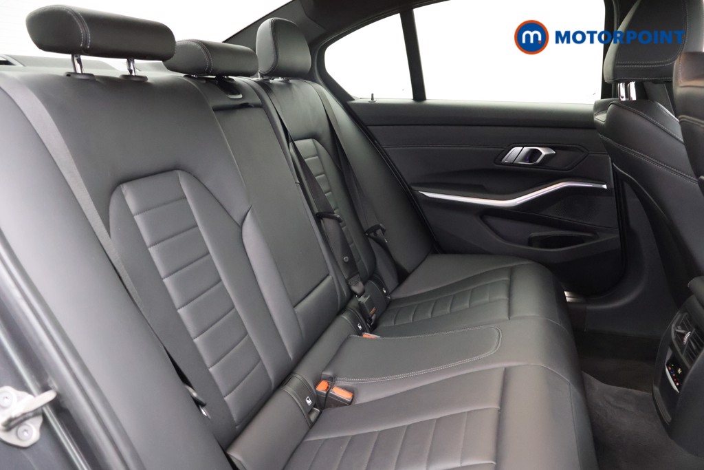 BMW 3 Series M Sport Automatic Diesel Saloon - Stock Number (1564199) - 14th supplementary image