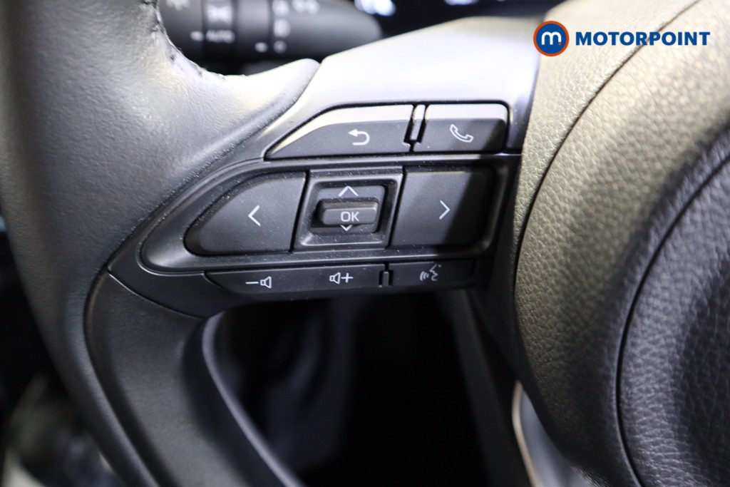 Toyota Yaris Cross Icon Automatic Petrol-Electric Hybrid Estate - Stock Number (1564249) - 3rd supplementary image