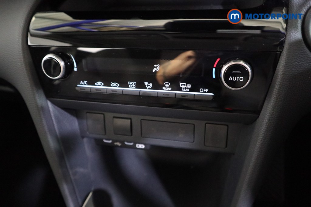 Toyota Yaris Cross Icon Automatic Petrol-Electric Hybrid Estate - Stock Number (1564249) - 7th supplementary image