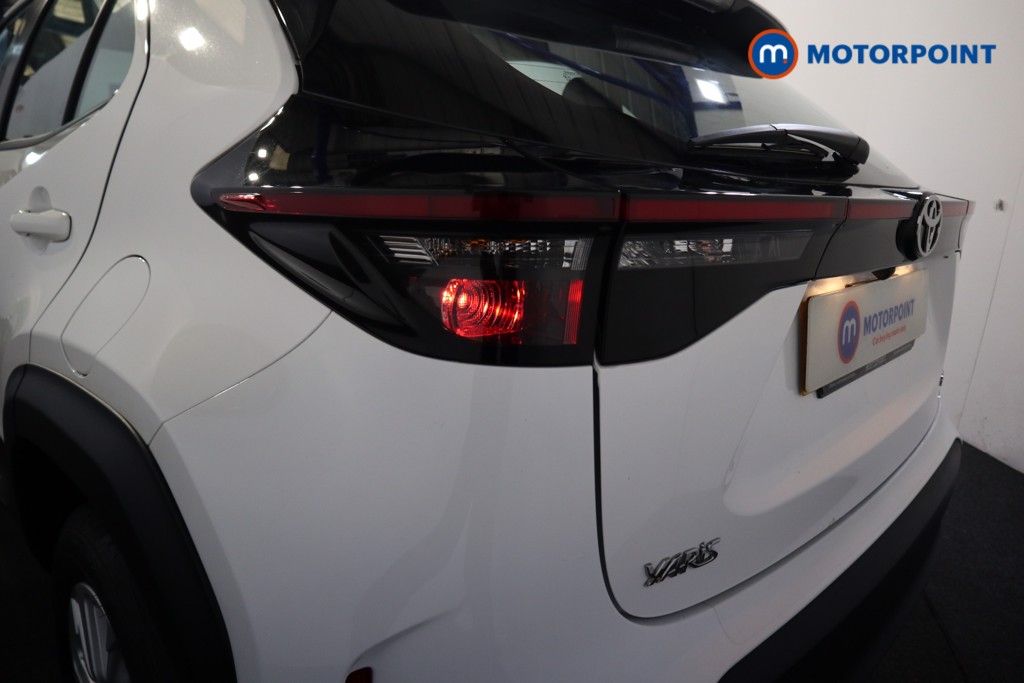 Toyota Yaris Cross Icon Automatic Petrol-Electric Hybrid Estate - Stock Number (1564249) - 18th supplementary image