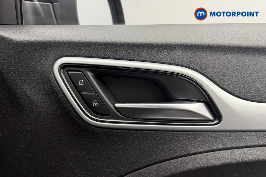 Mg Motor Uk ZS Exclusive Manual Petrol SUV - Stock Number (1564275) - 12th supplementary image