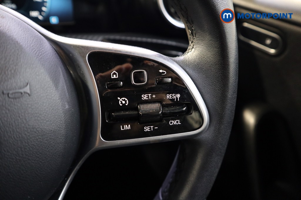 Mercedes-Benz A Class SE Manual Petrol Hatchback - Stock Number (1564719) - 4th supplementary image