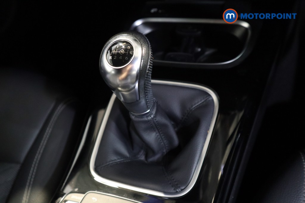Mercedes-Benz A Class SE Manual Petrol Hatchback - Stock Number (1564719) - 9th supplementary image