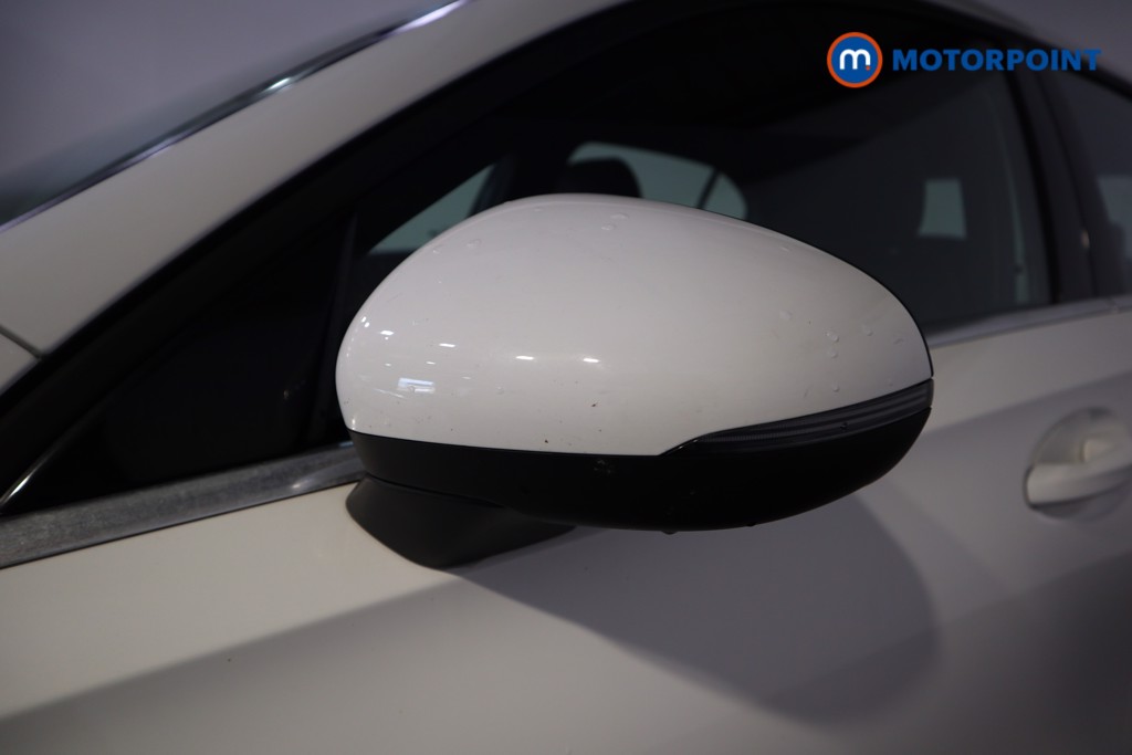 Mercedes-Benz A Class SE Manual Petrol Hatchback - Stock Number (1564719) - 24th supplementary image
