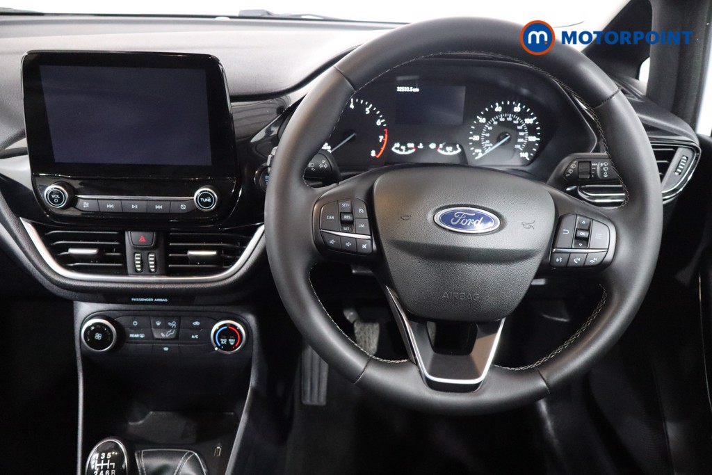 Ford Fiesta Titanium Manual Petrol Hatchback - Stock Number (1564743) - 3rd supplementary image