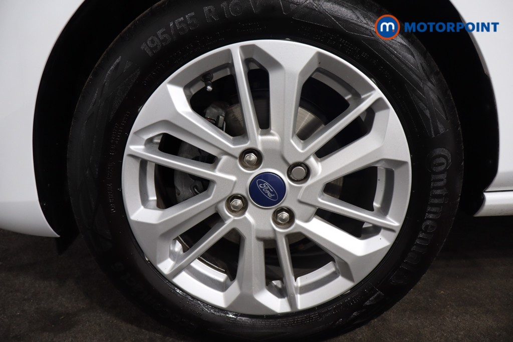 Ford Fiesta Titanium Manual Petrol Hatchback - Stock Number (1564743) - 11th supplementary image