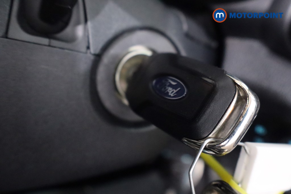 Ford Ecosport Titanium Manual Petrol SUV - Stock Number (1564812) - 13th supplementary image