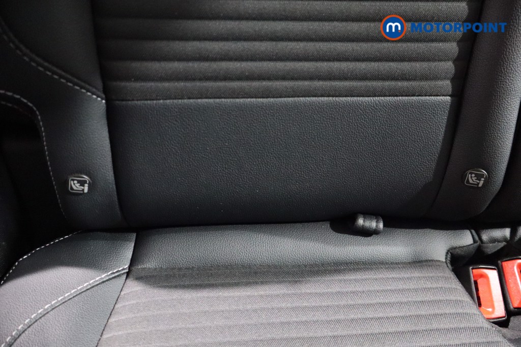 Ford Ecosport Titanium Manual Petrol SUV - Stock Number (1564812) - 23rd supplementary image