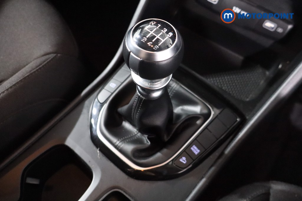 Hyundai Tucson Se Connect Manual Petrol SUV - Stock Number (1564917) - 14th supplementary image