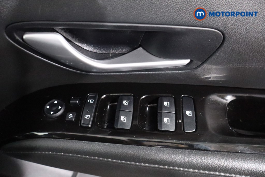 Hyundai Tucson Se Connect Manual Petrol SUV - Stock Number (1564917) - 20th supplementary image