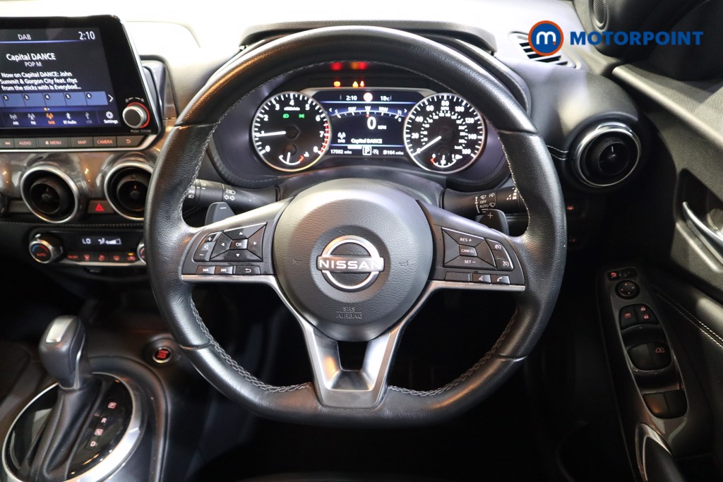 Nissan Juke N-Connecta Automatic Petrol SUV - Stock Number (1564963) - 2nd supplementary image