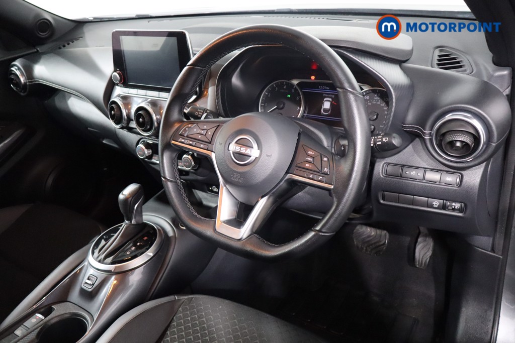 Nissan Juke N-Connecta Automatic Petrol SUV - Stock Number (1564971) - 17th supplementary image