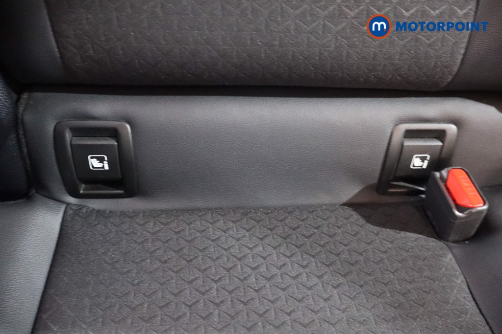Nissan Juke N-Connecta Automatic Petrol SUV - Stock Number (1564971) - 24th supplementary image