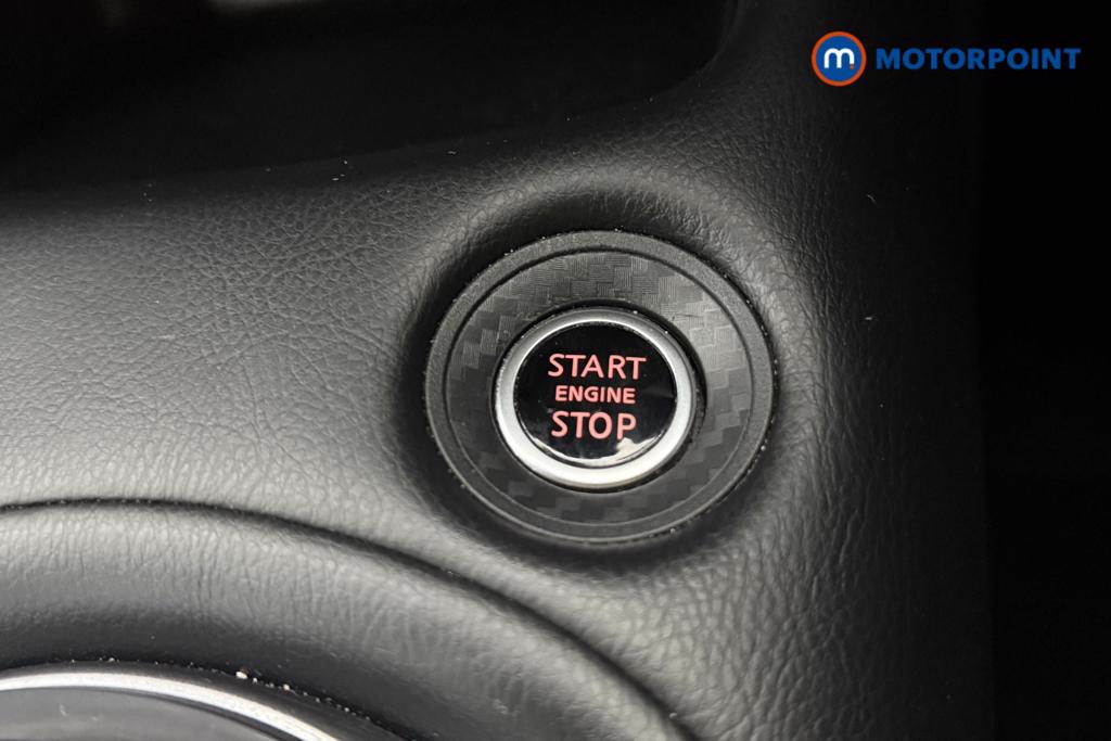 Nissan Juke N-Connecta Automatic Petrol SUV - Stock Number (1564977) - 14th supplementary image