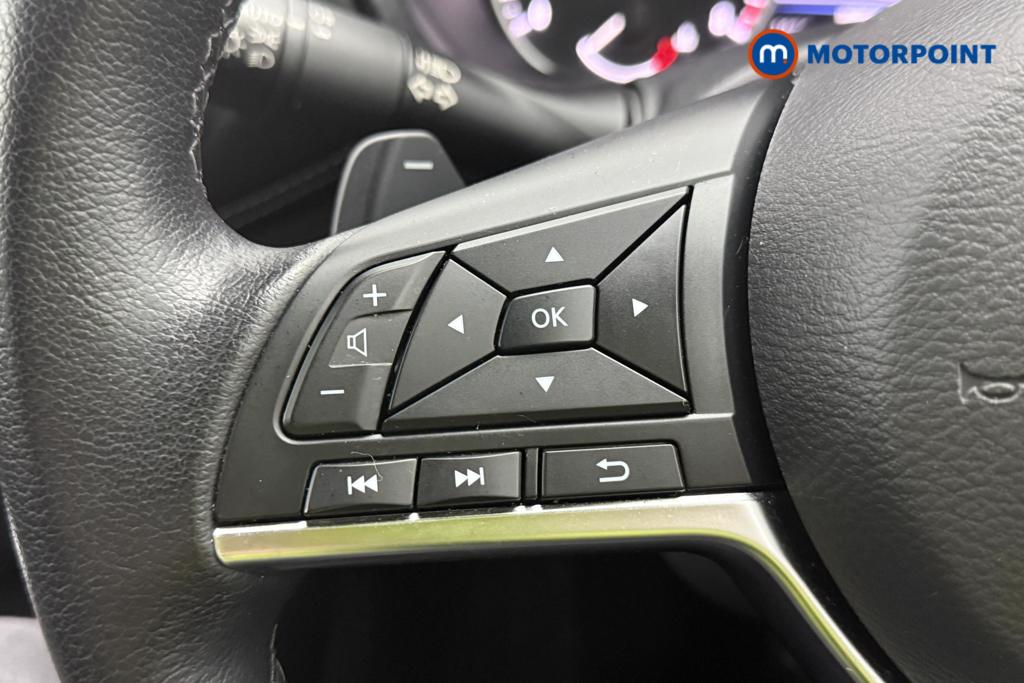 Nissan Juke N-Connecta Automatic Petrol SUV - Stock Number (1564977) - 17th supplementary image
