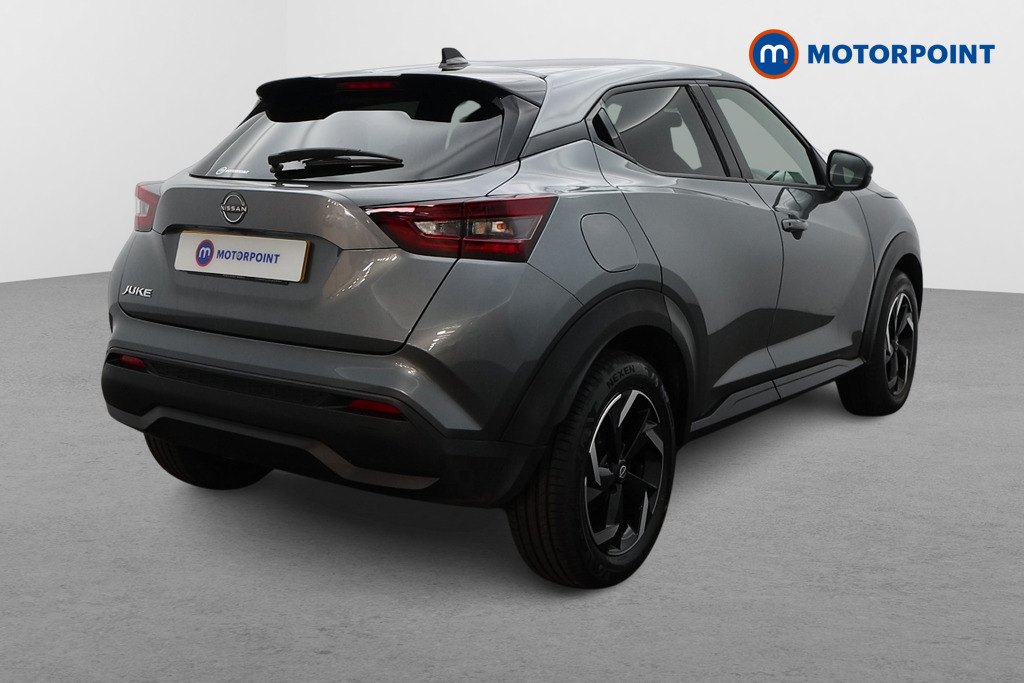 Nissan Juke N-Connecta Automatic Petrol SUV - Stock Number (1564977) - Drivers side rear corner