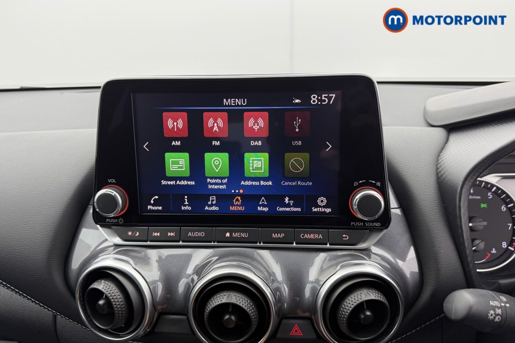Nissan Juke N-Connecta Automatic Petrol SUV - Stock Number (1564984) - 9th supplementary image