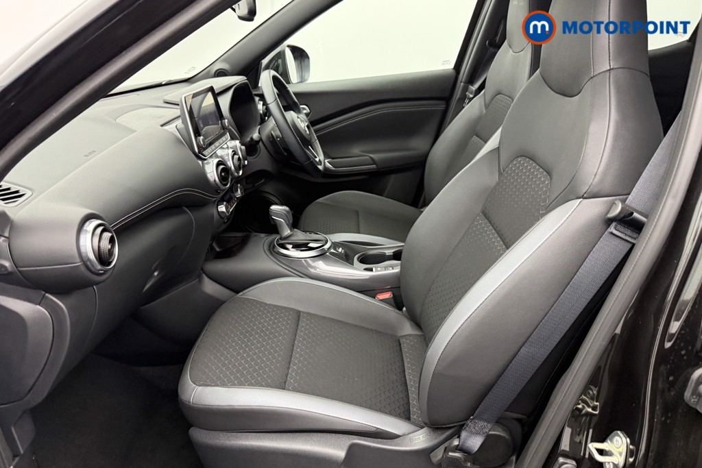 Nissan Juke N-Connecta Automatic Petrol SUV - Stock Number (1564984) - 22nd supplementary image