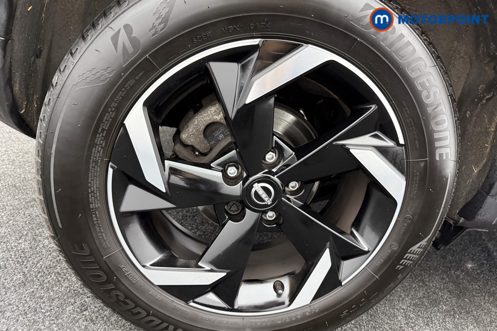 Nissan Juke N-Connecta Automatic Petrol SUV - Stock Number (1564984) - 31st supplementary image