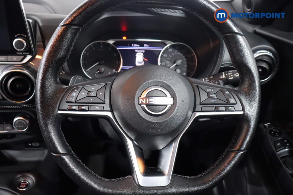 Nissan Juke N-Connecta Automatic Petrol SUV - Stock Number (1564993) - 6th supplementary image