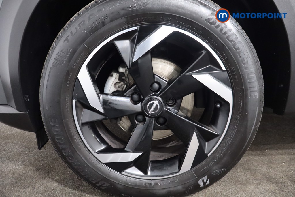 Nissan Juke N-Connecta Automatic Petrol SUV - Stock Number (1564993) - 11th supplementary image