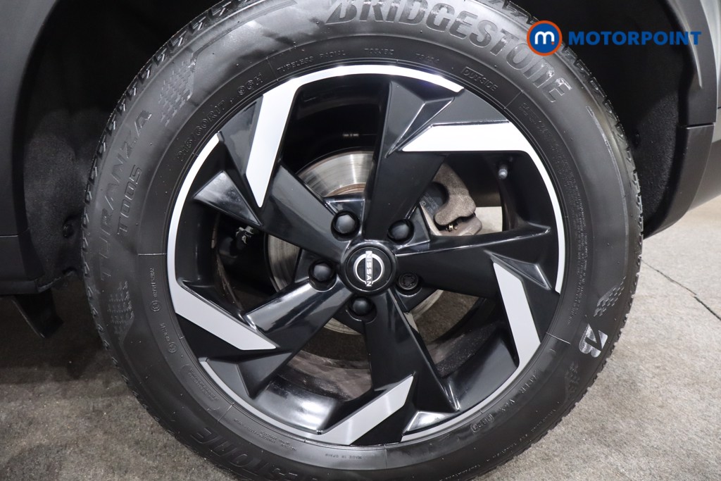 Nissan Juke N-Connecta Automatic Petrol SUV - Stock Number (1564993) - 12th supplementary image