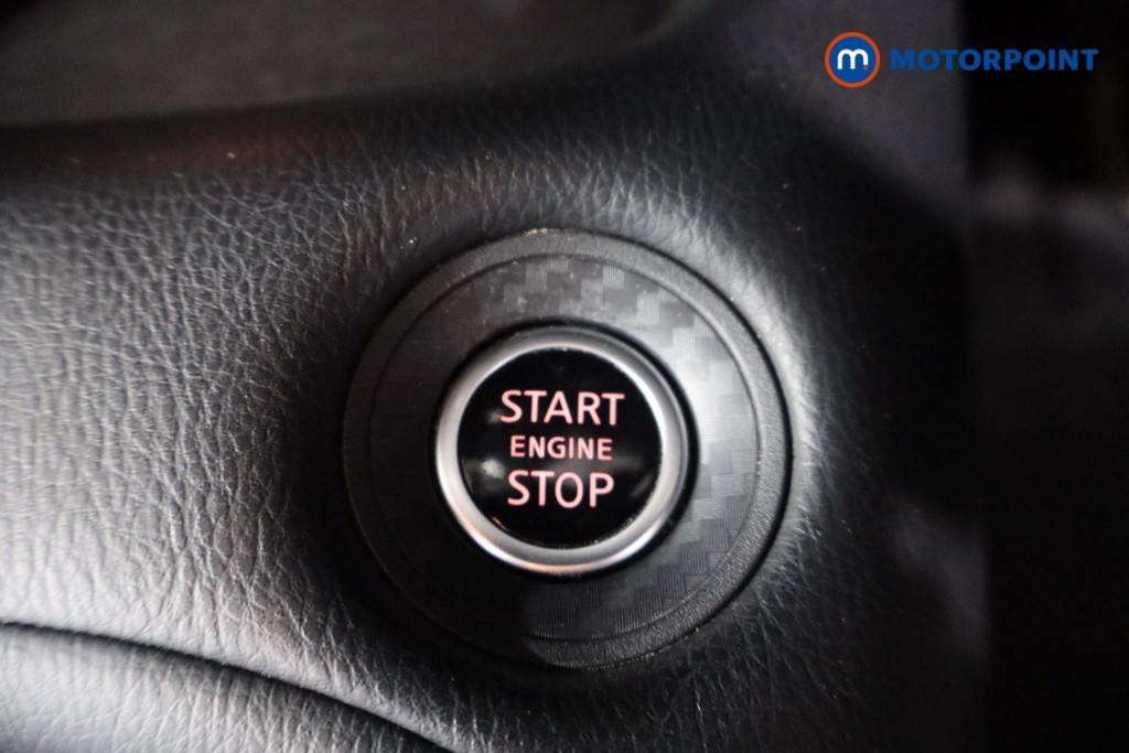 Nissan Juke N-Connecta Automatic Petrol SUV - Stock Number (1564993) - 13th supplementary image