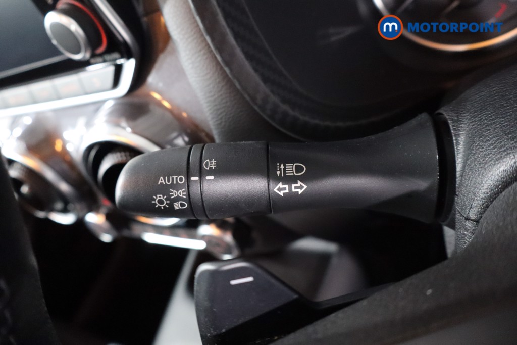 Nissan Juke N-Connecta Automatic Petrol SUV - Stock Number (1564993) - 19th supplementary image