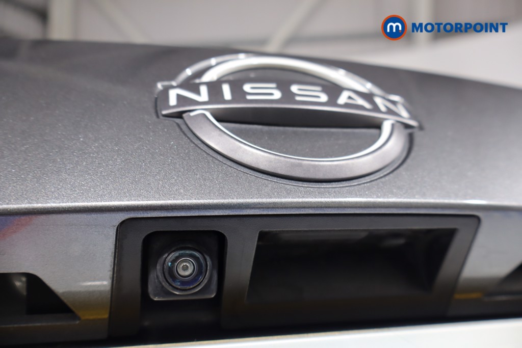 Nissan Juke N-Connecta Automatic Petrol SUV - Stock Number (1564993) - 32nd supplementary image