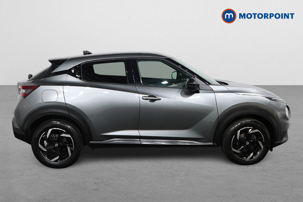 Nissan Juke N-Connecta Automatic Petrol SUV - Stock Number (1564993) - Drivers side