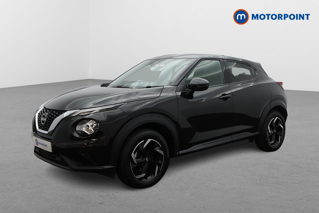 Nissan Juke N-Connecta Automatic Petrol SUV - Stock Number (1565000) - Passenger side front corner