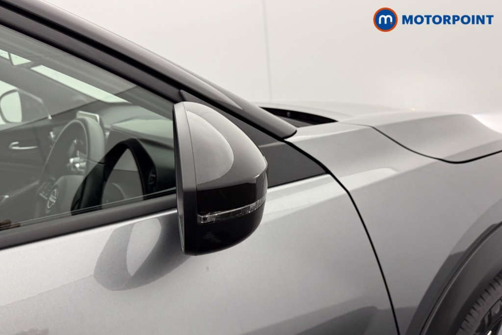 Nissan Juke N-Connecta Automatic Petrol SUV - Stock Number (1565008) - 18th supplementary image