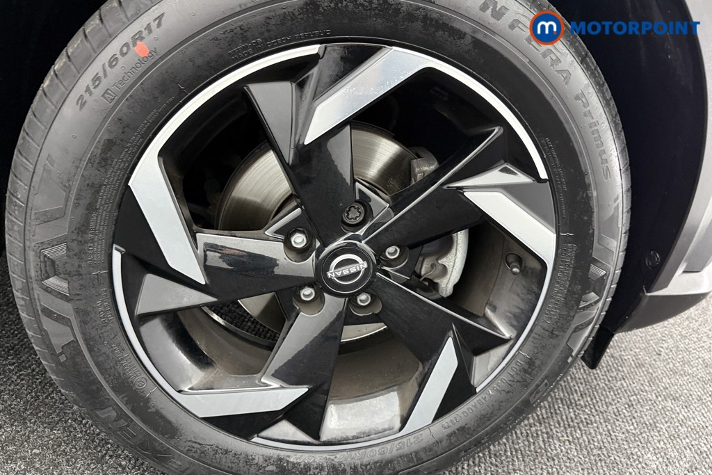 Nissan Juke N-Connecta Automatic Petrol SUV - Stock Number (1565008) - 31st supplementary image