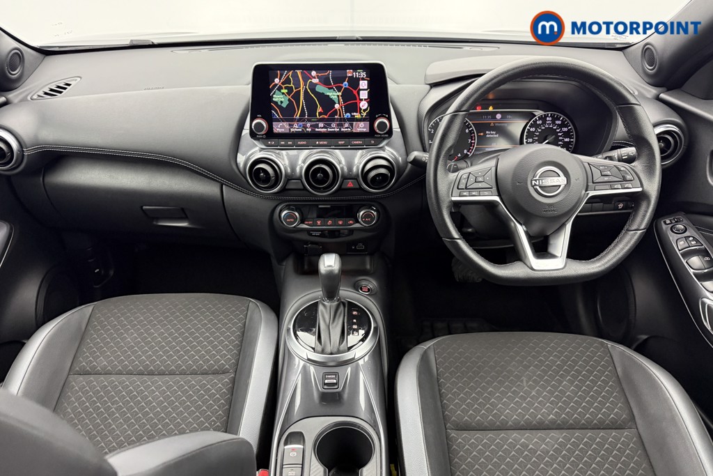 Nissan Juke N-Connecta Automatic Petrol SUV - Stock Number (1565008) - 1st supplementary image