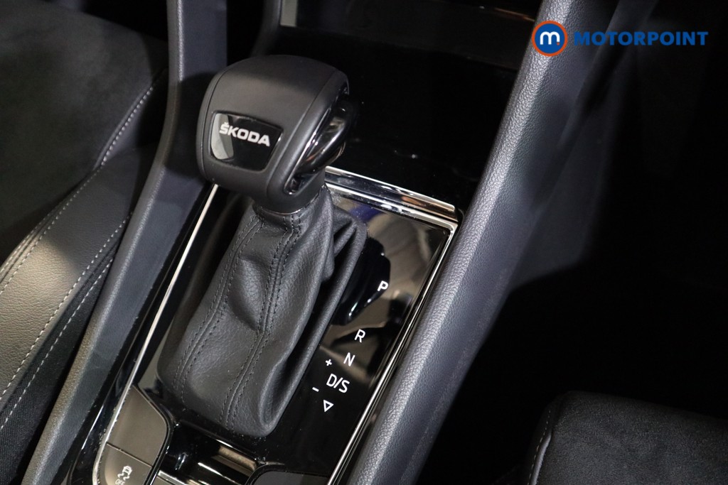 Skoda Karoq Se L Automatic Petrol SUV - Stock Number (1565036) - 8th supplementary image
