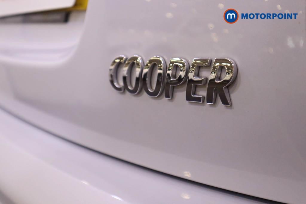 Mini Hatchback Cooper Sport Automatic Petrol Hatchback - Stock Number (1565065) - 39th supplementary image