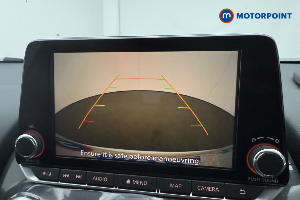 Nissan Juke N-Connecta Manual Petrol SUV - Stock Number (1565080) - 9th supplementary image