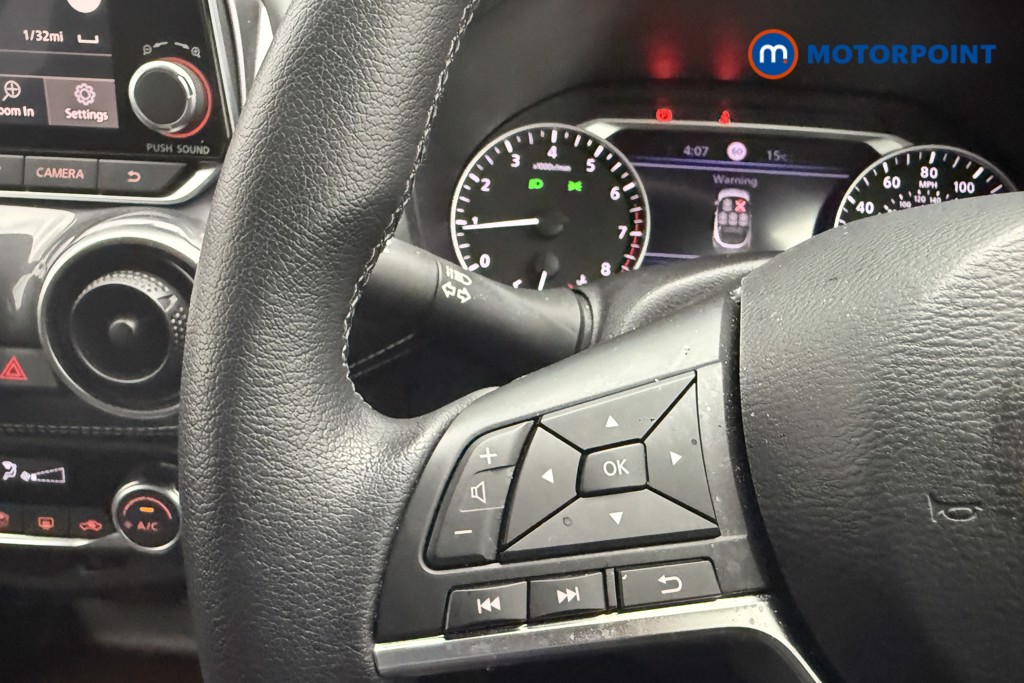 Nissan Juke N-Connecta Manual Petrol SUV - Stock Number (1565080) - 14th supplementary image