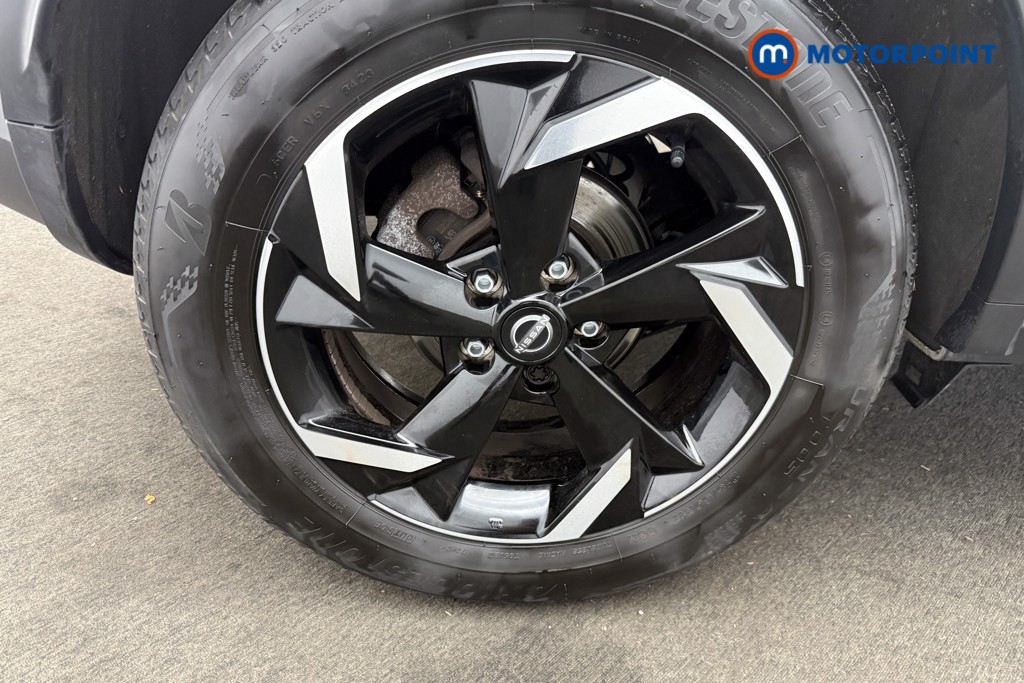 Nissan Juke N-Connecta Manual Petrol SUV - Stock Number (1565080) - 21st supplementary image