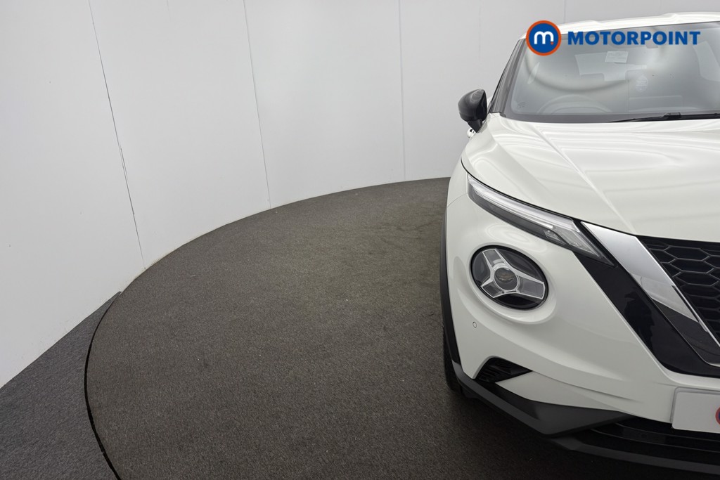 Nissan Juke N-Connecta Manual Petrol SUV - Stock Number (1565080) - 23rd supplementary image