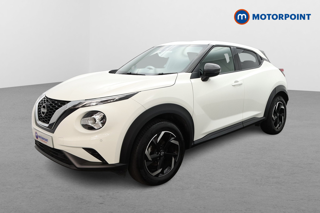 Nissan Juke N-Connecta Manual Petrol SUV - Stock Number (1565080) - Passenger side front corner