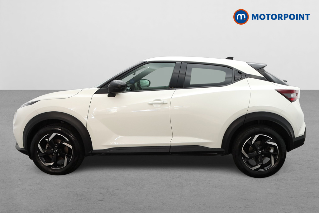 Nissan Juke N-Connecta Manual Petrol SUV - Stock Number (1565080) - Passenger side