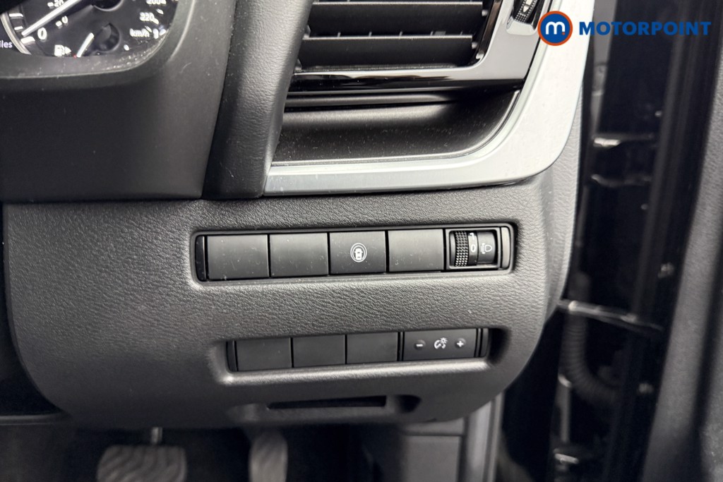Nissan X-Trail Acenta Premium Automatic Petrol-Electric Hybrid SUV - Stock Number (1565291) - 13th supplementary image