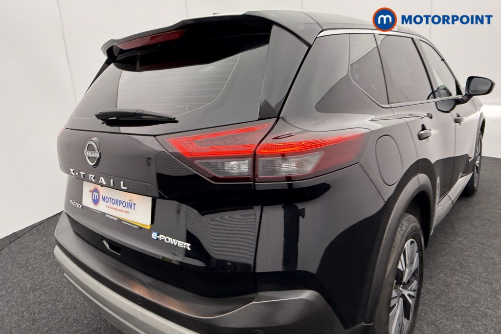 Nissan X-Trail Acenta Premium Automatic Petrol-Electric Hybrid SUV - Stock Number (1565291) - 24th supplementary image